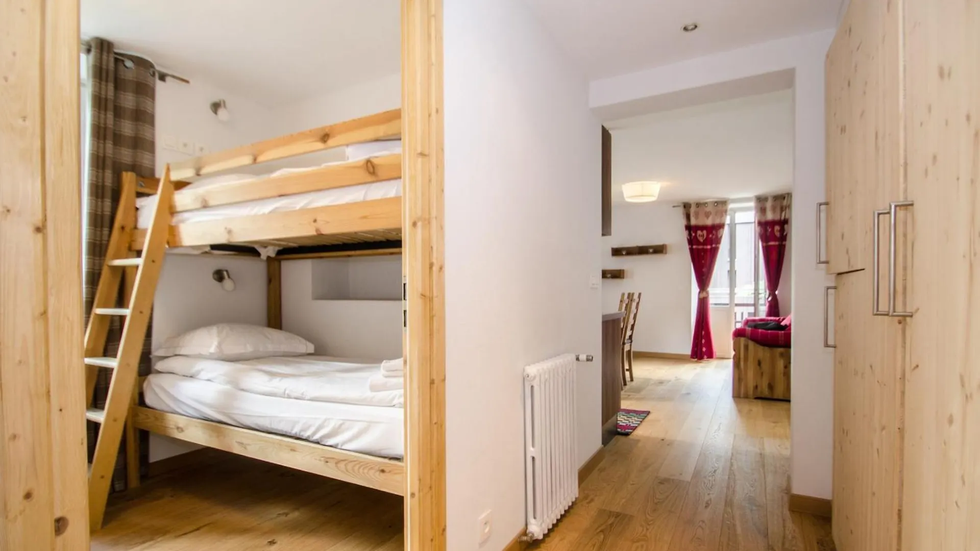 Chamonix : Bel Appart 4 Pers, 2 Ch, Wifi, Parking, Animaux Acceptes - Fr-1-343-257 Apartment