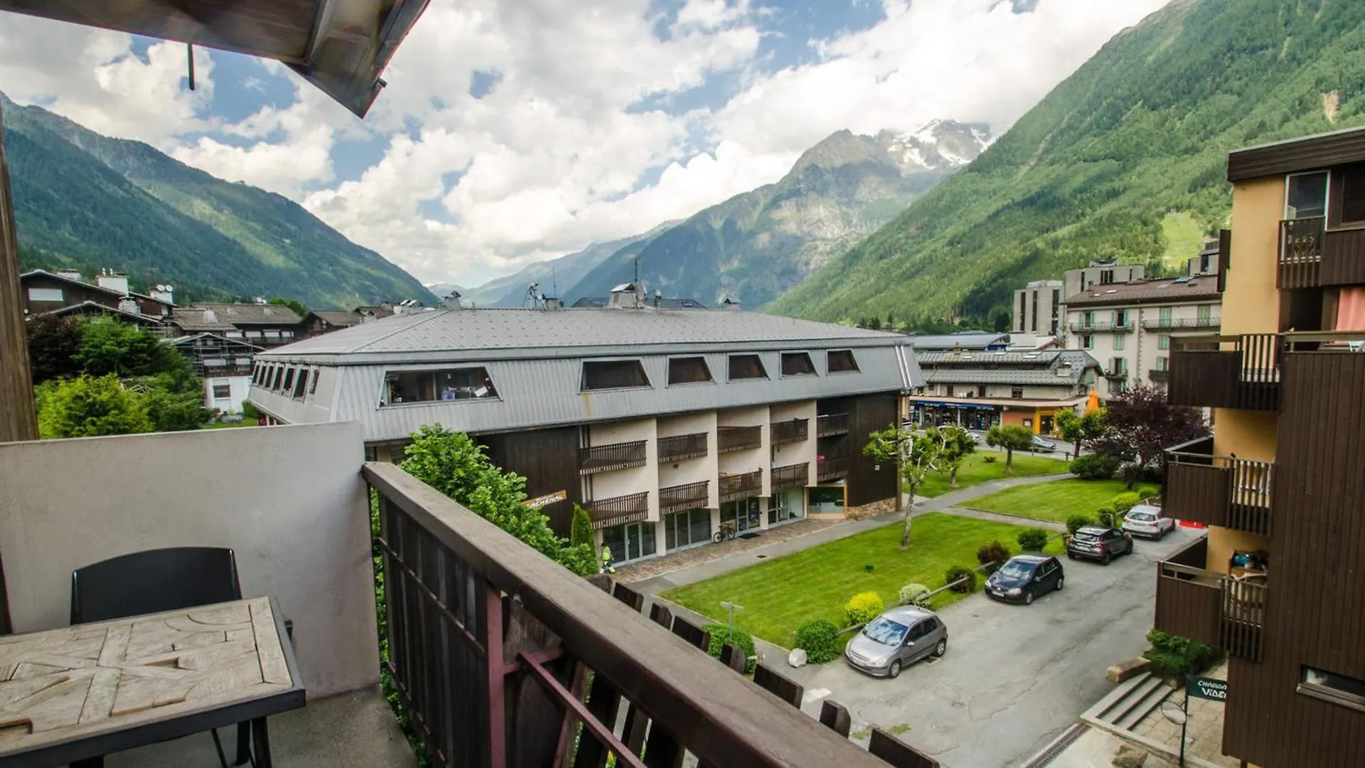 Chamonix : Bel Appart 4 Pers, 2 Ch, Wifi, Parking, Animaux Acceptes - Fr-1-343-257 Apartamento